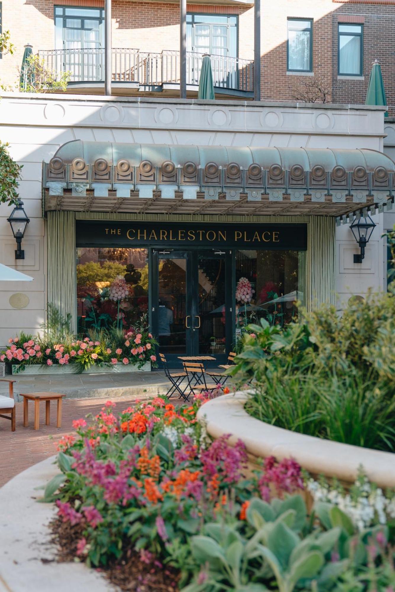 The Charleston Place Exteriör bild